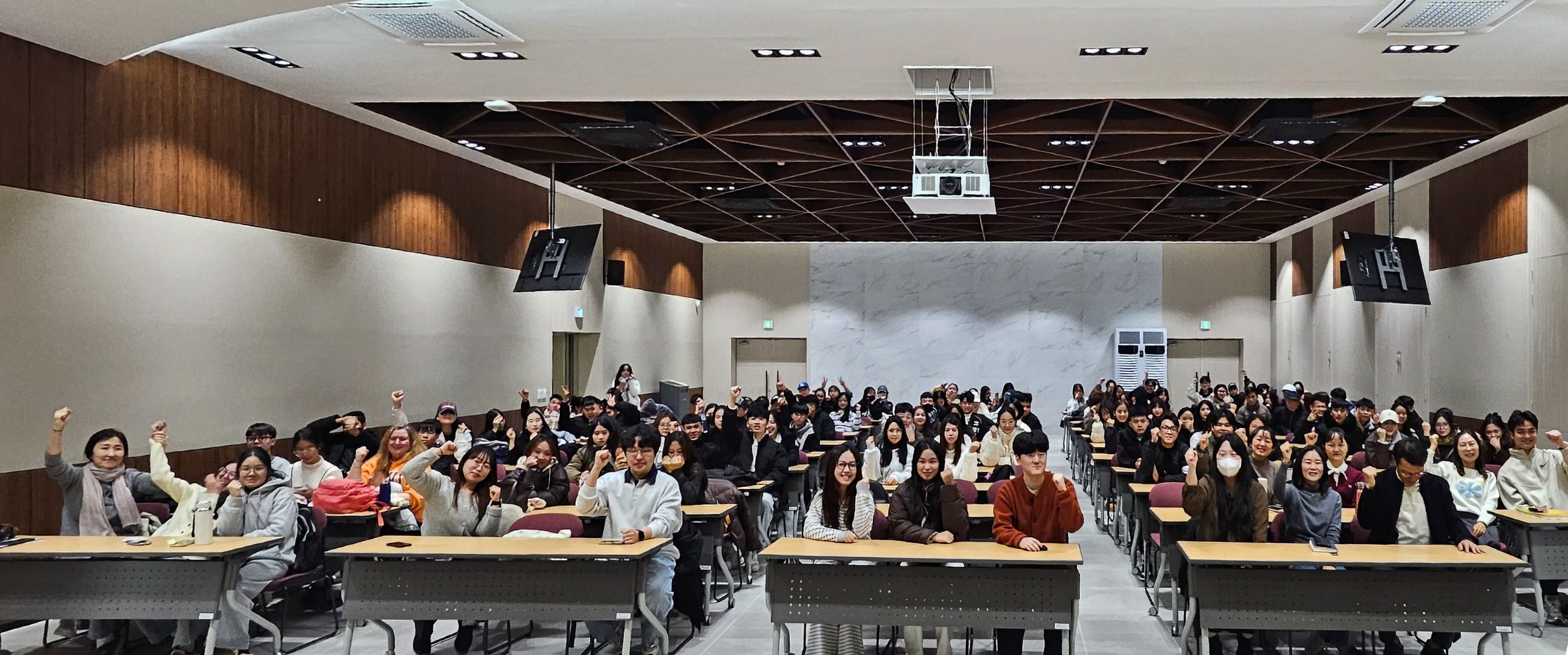 원광보건대학교, 124명 외국인 유학생과 함께 '글로벌 인재 양성' 첫발 대표이미지